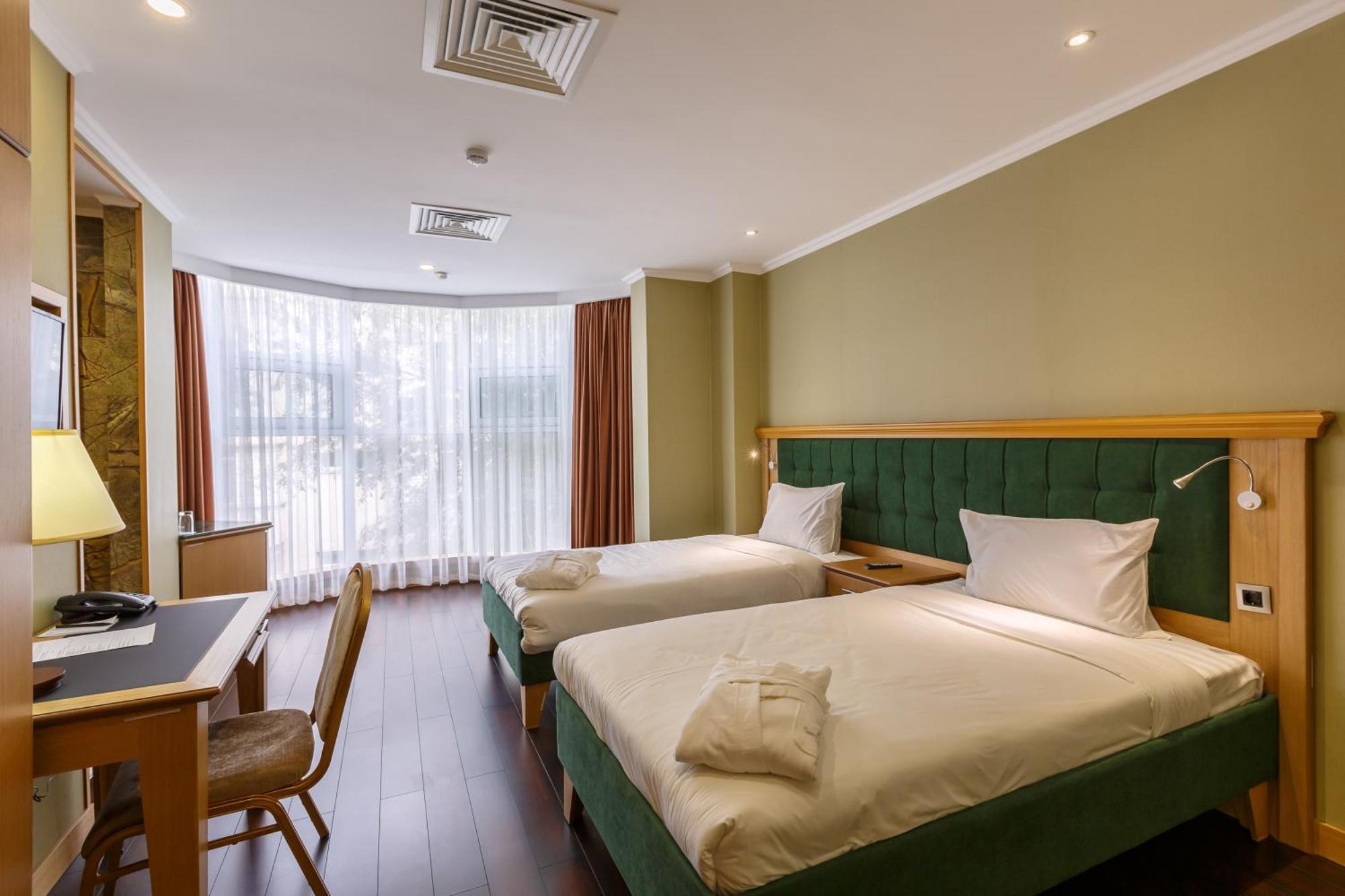 Shera Park Boutique Hotel Almaty Exterior photo