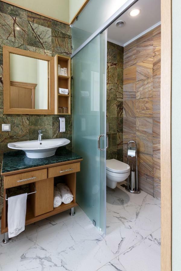 Shera Park Boutique Hotel Almaty Exterior photo